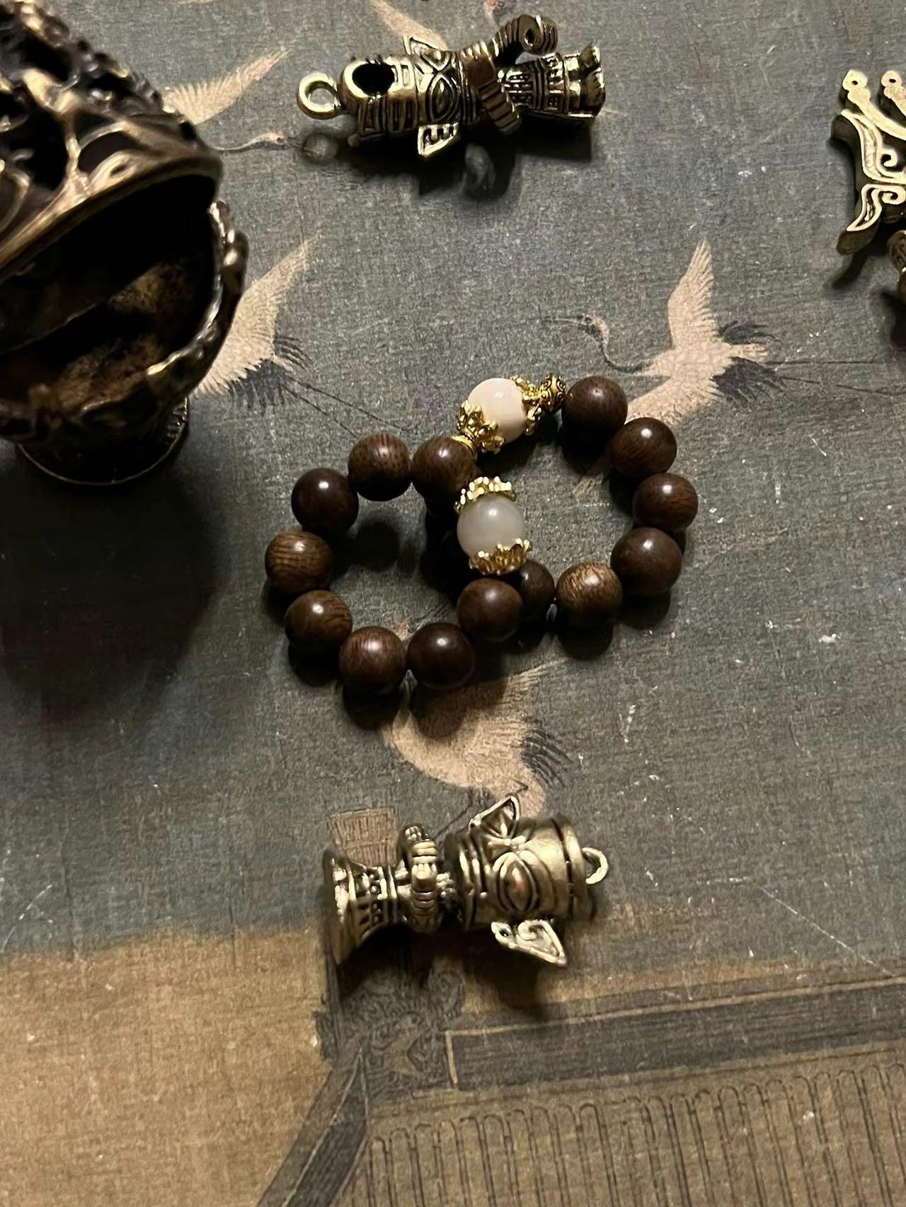 Agarwood Ring Premium Spiritual Protection Natural Sacred Fragrance Jewelry