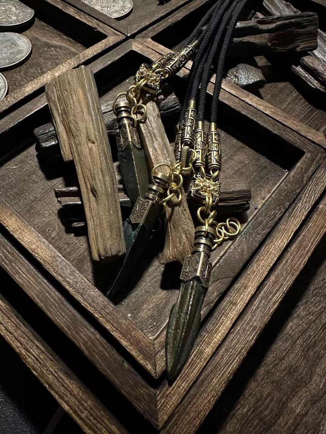 Fengshi Bronze Halberd Necklace Ancient Taoist Weapon Amulet Feng Shui Protection