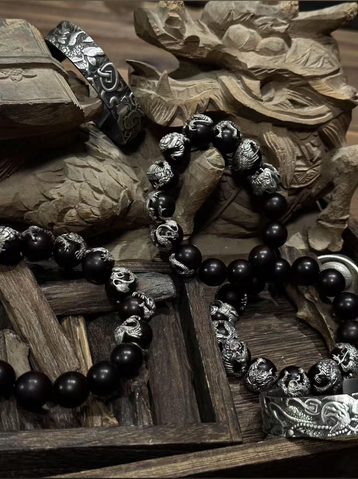 Tanshu_Silver_Hunter