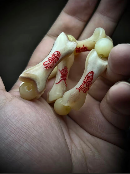 Camel Trail Pattern Protective Bracelet