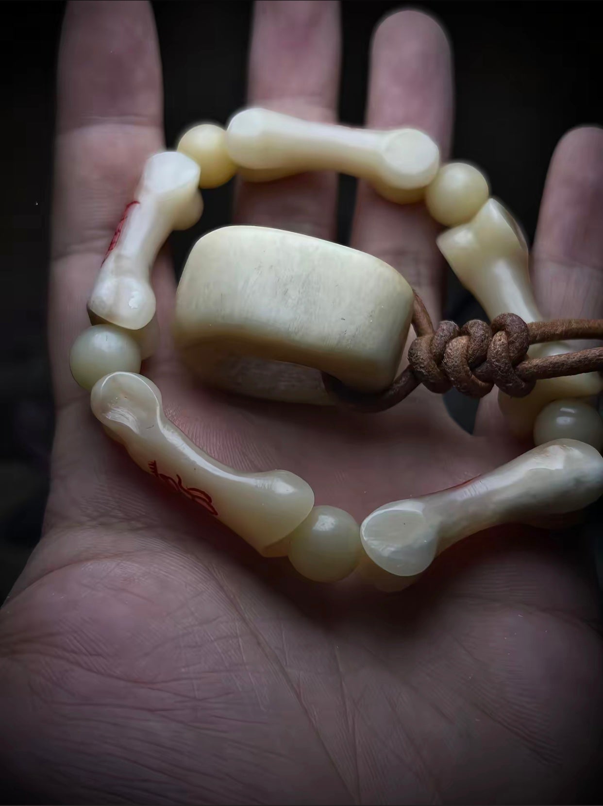 Camel Trail Pattern Protective Bracelet