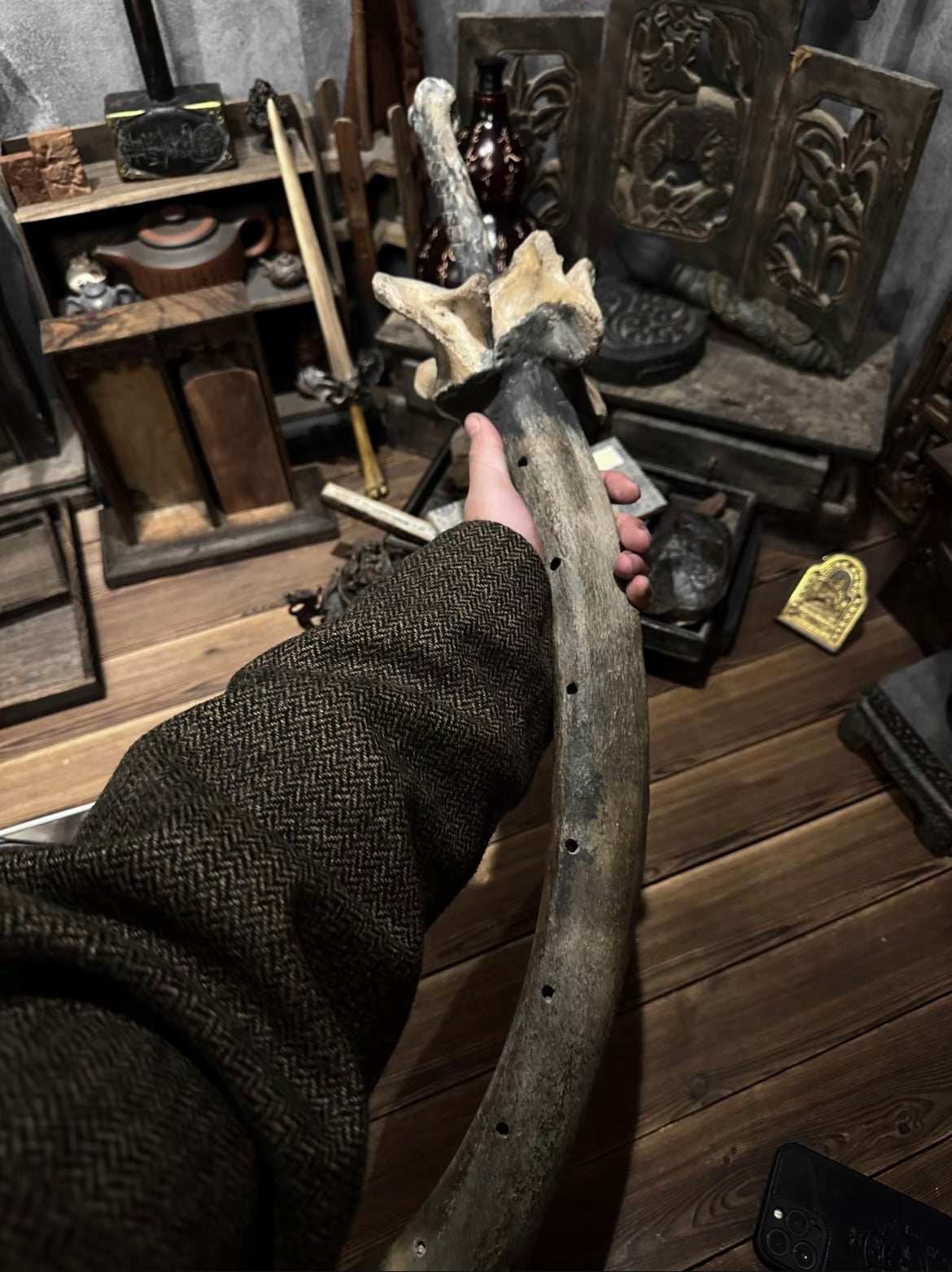 Evil Hunter · Bone Ruins - Spiritual Exorcism Blade