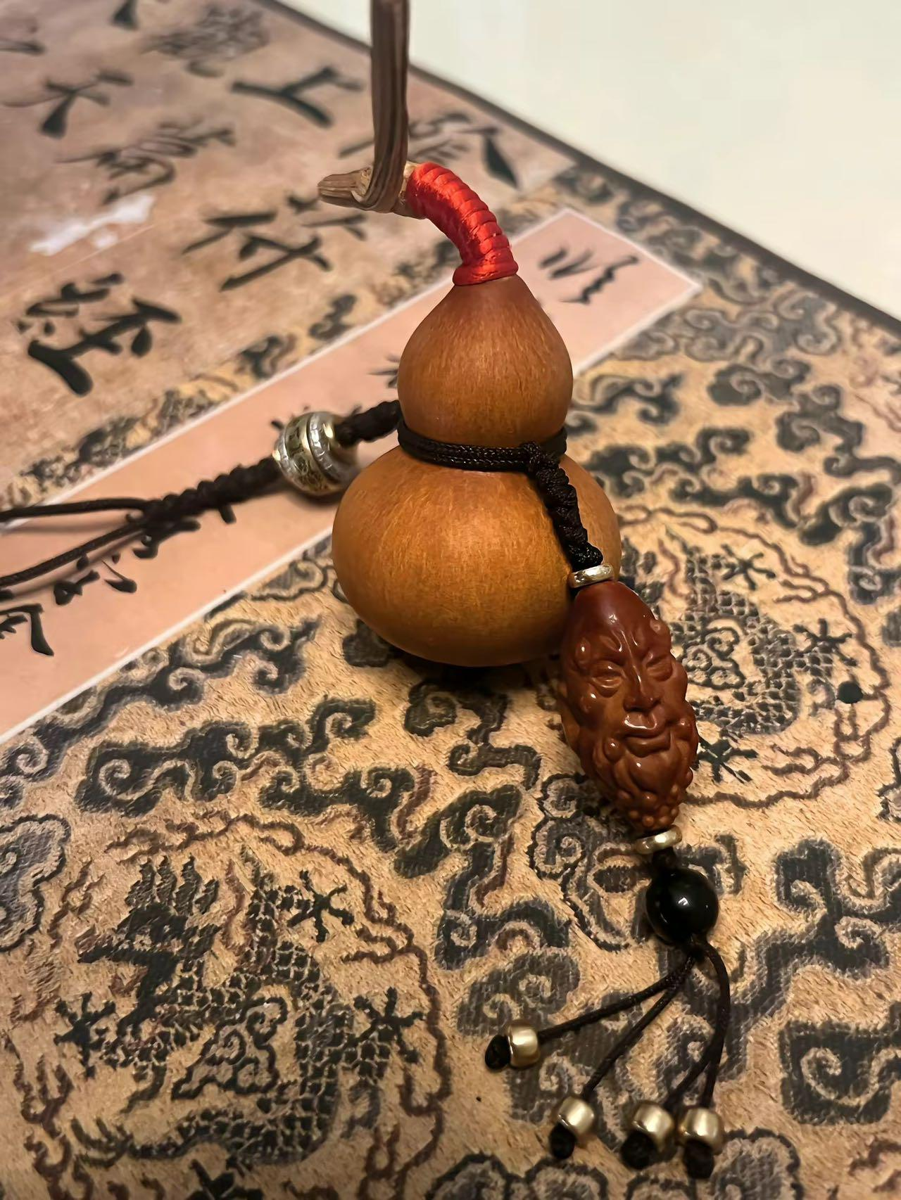 Qiji Huxu Taoist Miniature Spiritual Gourd Energy Storage Protection 