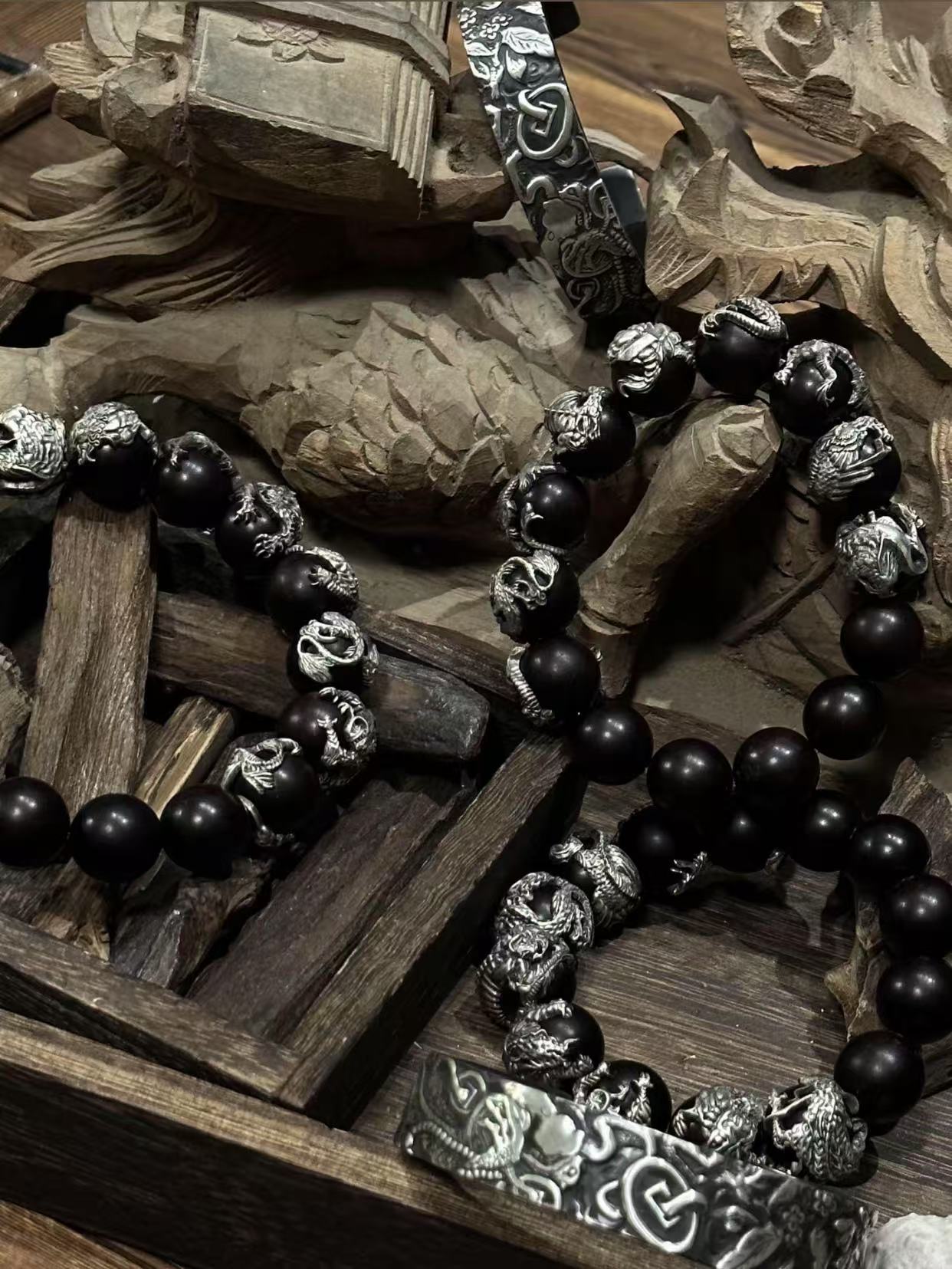 Tanshu_Silver_Hunter